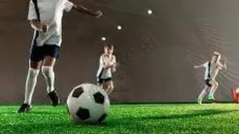 外媒称贝克汉姆有意担任姆巴佩经纪人，二人频繁交流