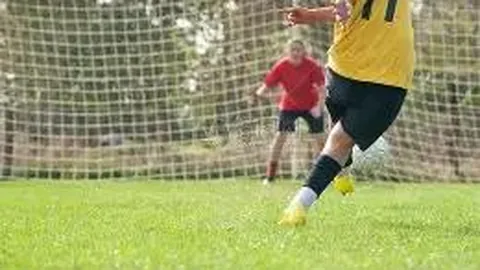 莱昂纳德荣膺科比MVP大奖，字母哥三度与全明星MVP失之交臂