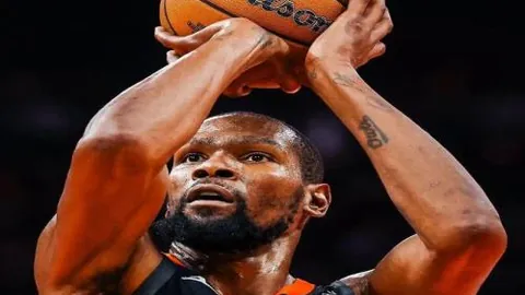 CBA风云再起：14胜9负悬念迭起，主场激战一触即发！